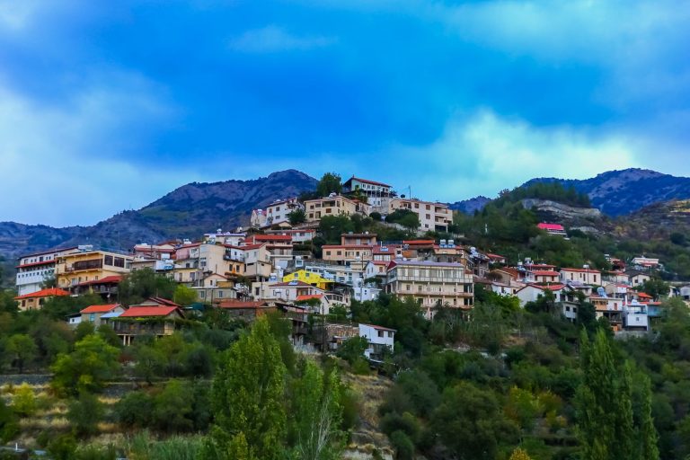 Αγρός: Το στολίδι της Πιτσιλιάς που ενώνει παράδοση, φύση και φιλοξενία