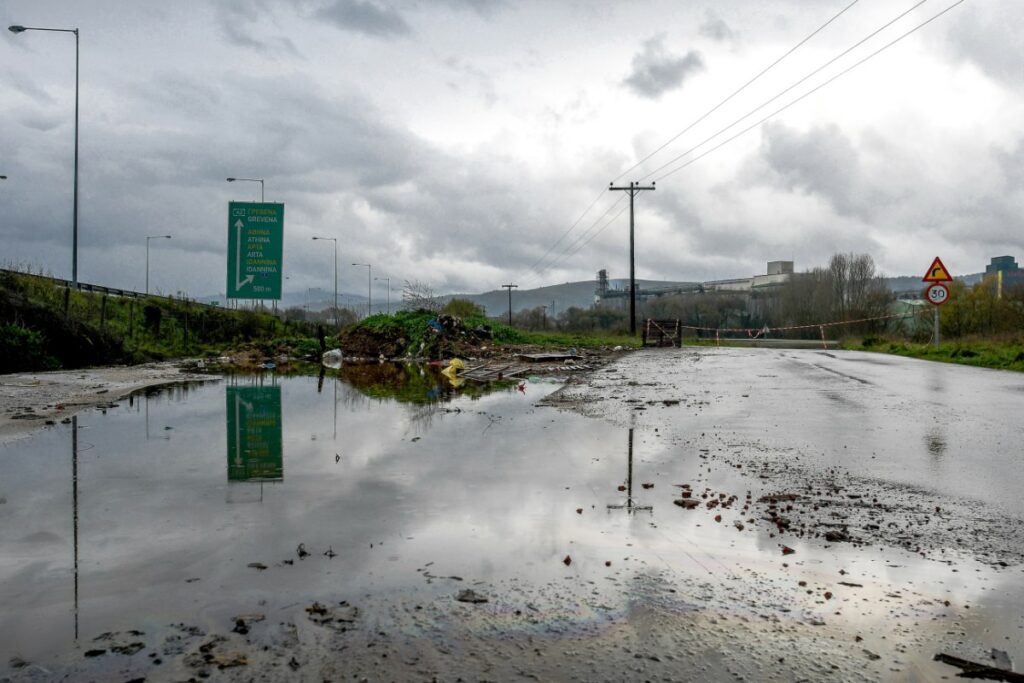 Μεμονωμένες βροχές εν αναμονή του ADEL το Σάββατο – Ο καιρός σήμερα