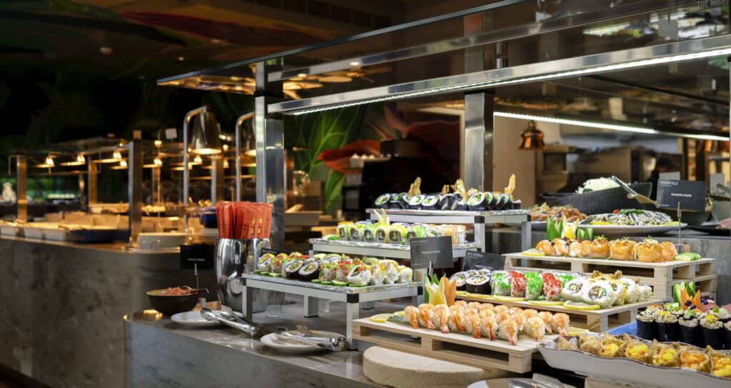 Το Sunday Lunch επιστρέφει στο NYX Hotel Limassol με ανανεωμένη εμπειρία γεύσης και ατμόσφαιρας