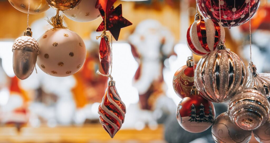 Χριστουγεννιάτικο Πανηγύρι στο Φοινί με αγορά, θέατρο, τραγούδια και (δωρεάν) ζεστή σοκολάτα