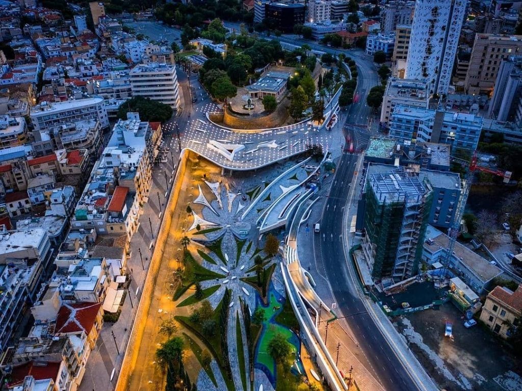 T&sigma;&iota;&kappa;&nu;&omicron;&pi;έ&pi;&mu;&pi;&tau;&eta; &sigma;&tau;&eta; &Lambda;&epsilon;&upsilon;&kappa;&omega;&sigma;ί&alpha;