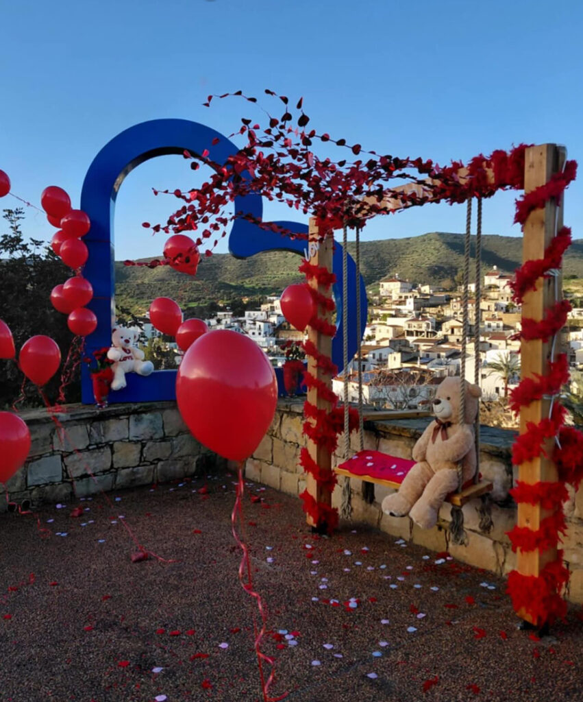 &Tau;&omicron; &pi;&iota;&omicron; instagrammable &sigma;&eta;&mu;&epsilon;ί&omicron; &tau;&eta;&sigmaf; &Kappa;ύ&pi;&rho;&omicron;&upsilon; &gamma;&iota;&omicron;&rho;&tau;ά&zeta;&epsilon;&iota; &tau;&omicron;&nu; Ά&gamma;&iota;&omicron; &Beta;&alpha;&lambda;&epsilon;&nu;&tau;ί&nu;&omicron;