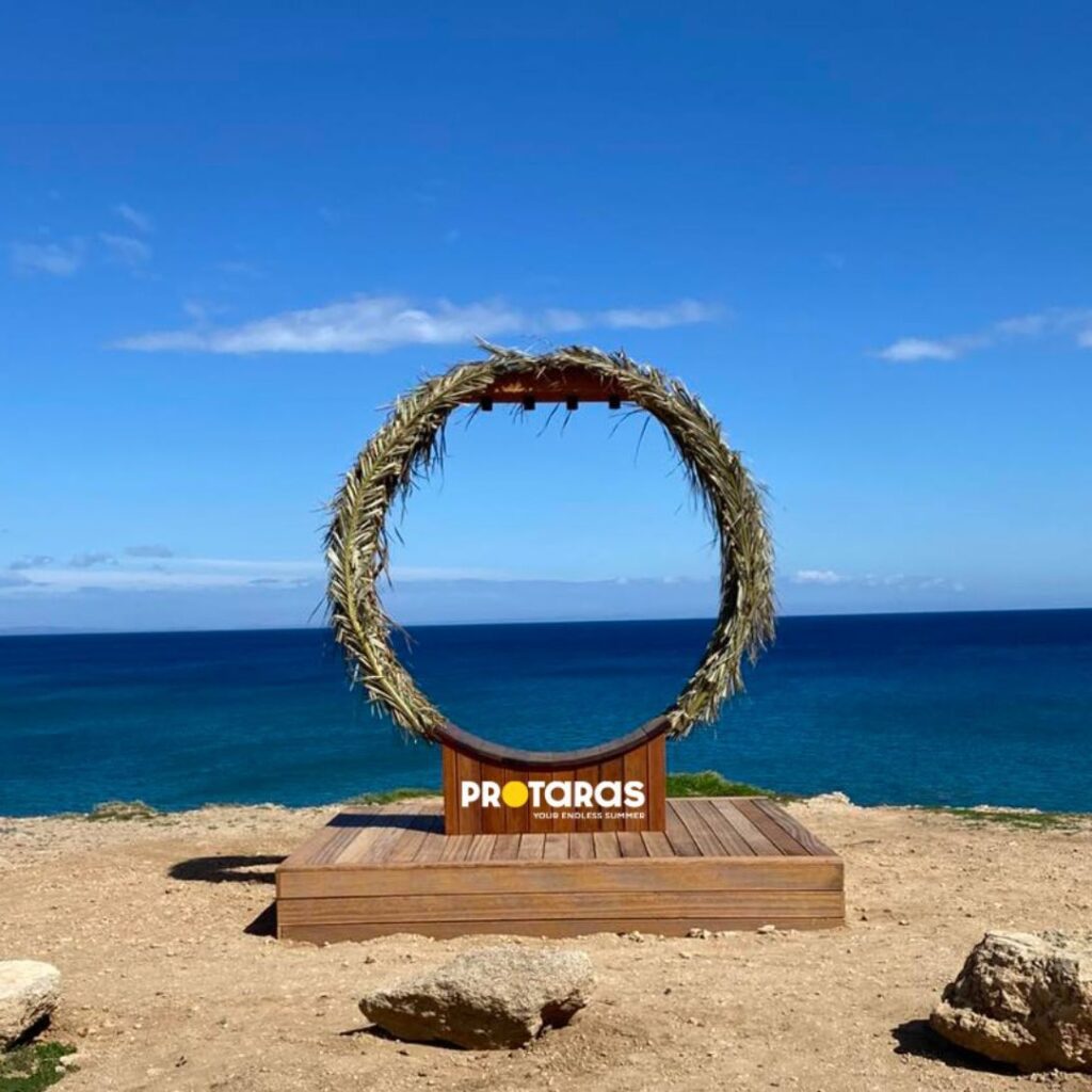 &Epsilon;&kappa;&epsilon;ί &pi;&omicron;&upsilon; &tau;&omicron; &mu;&pi;&lambda;&epsilon; &gamma;ί&nu;&epsilon;&tau;&alpha;&iota;&hellip; viral! &Tau;&omicron; &nu;έ&omicron; Instagram spot &sigma;&tau;&eta;&nu; &pi;&epsilon;&rho;&iota;&omicron;&chi;ή &tau;&omicron;&upsilon; &Kappa;ά&pi;&pi;&alpha;&rho;&eta;