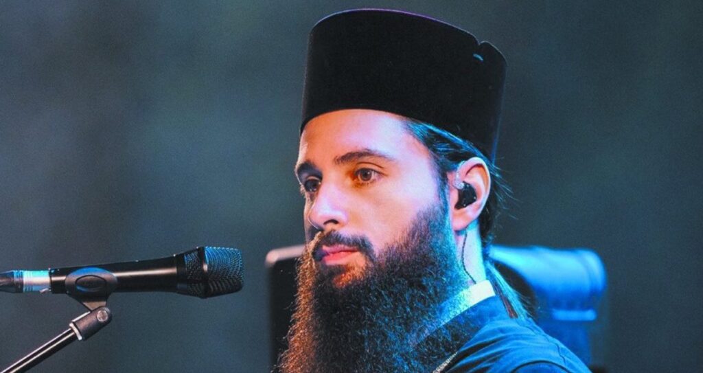 &Nu;&iota;&kappa;ό&delta;&eta;&mu;&omicron;&sigmaf; &Kappa;&alpha;&beta;&alpha;&rho;&nu;ό&sigmaf;: &Mu;&iota;&alpha; &kappa;&alpha;&tau;&alpha;&nu;&upsilon;&kappa;&tau;&iota;&kappa;ή &beta;&rho;&alpha;&delta;&iota;ά &beta;&upsilon;&zeta;&alpha;&nu;&tau;&iota;&nu;ή&sigmaf; &mu;&omicron;&upsilon;&sigma;&iota;&kappa;ή&sigmaf; &sigma;&tau;&omicron; &Delta;&eta;&mu;&omicron;&tau;&iota;&kappa;ό &Theta;έ&alpha;&tau;&rho;&omicron; &Lambda;&epsilon;&upsilon;&kappa;&omega;&sigma;ί&alpha;&sigmaf;