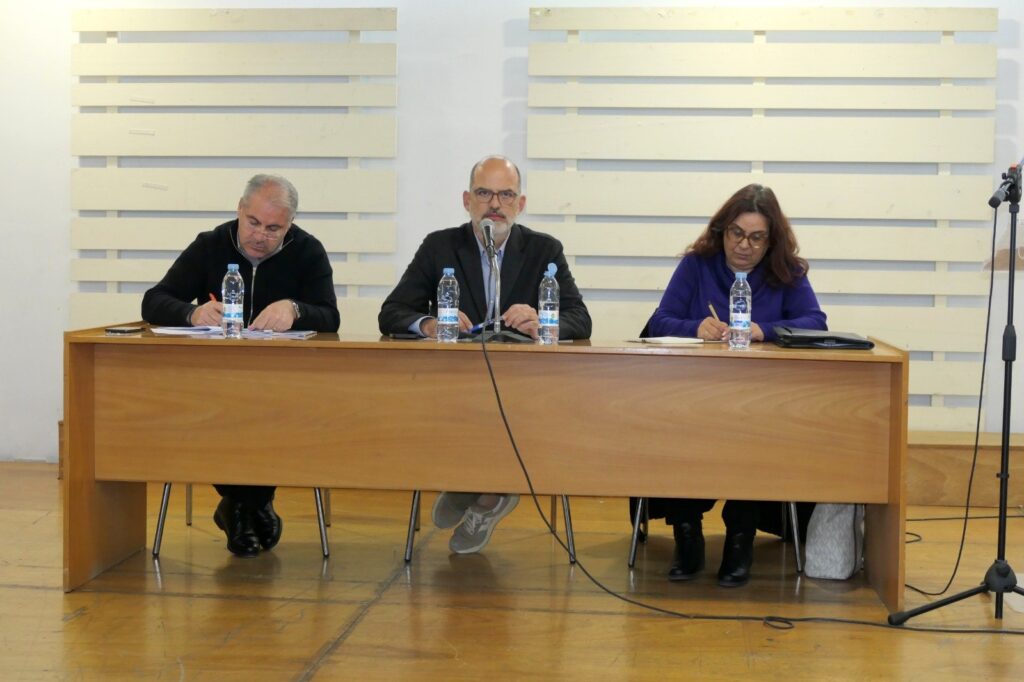 &Alpha;&nu;&omicron;&iota;&kappa;&tau;ή &sigma;&upsilon;&nu;ά&nu;&tau;&eta;&sigma;&eta; &delta;&iota;&alpha;&beta;&omicron;ύ&lambda;&epsilon;&upsilon;&sigma;&eta;&sigmaf; &sigma;&tau;&eta; &Mu;έ&sigma;&alpha; &Gamma;&epsilon;&iota;&tau;&omicron;&nu;&iota;ά