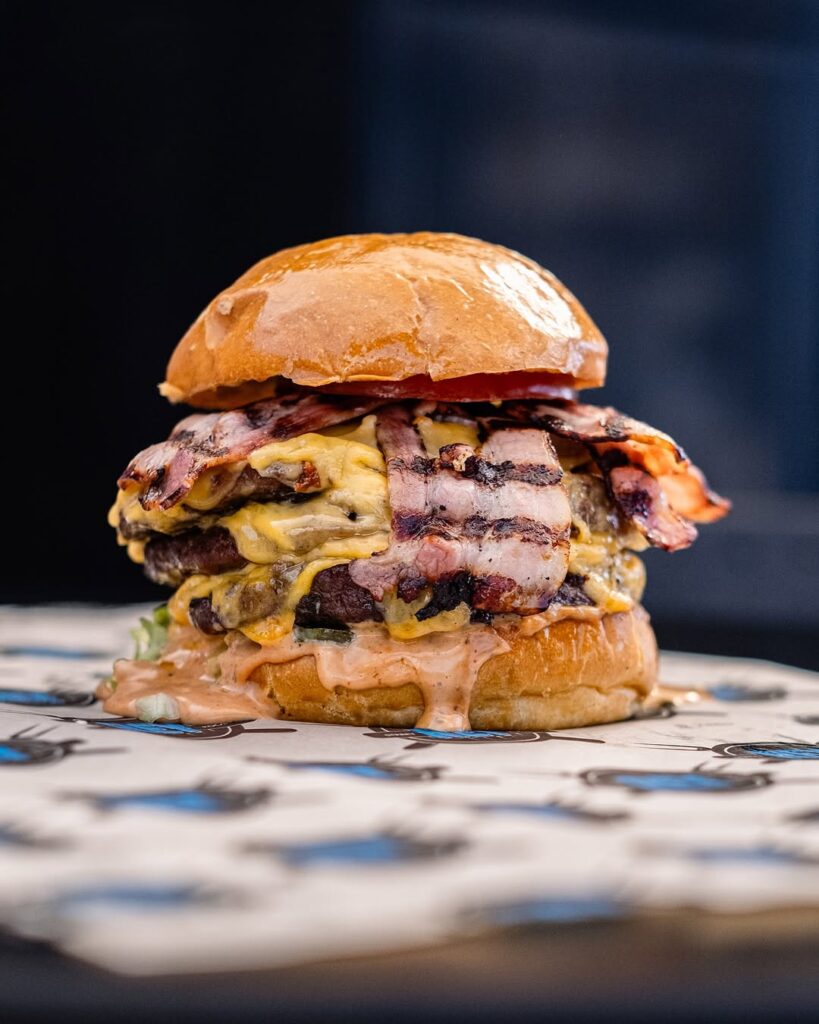 Το burger spot της Λεμεσού που δύσκολα θα σου προτείνουν… αλλά αξίζει να ανακαλύψεις