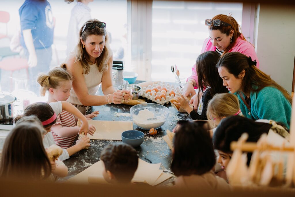 &Mu;&alpha;&gamma;&epsilon;&iota;&rho;&epsilon;ύ&omicron;&nu;&tau;&alpha;&sigmaf; &gamma;&iota;&alpha; &tau;&eta;&nu; &alpha;&lambda;&lambda;&alpha;&gamma;ή &Omicron;&iota;&kappa;&omicron;&gamma;έ&nu;&epsilon;&iota;&epsilon;&sigmaf; &sigma;&tau;&eta; &Lambda;&epsilon;&mu;&epsilon;&sigma;ό &mu;&epsilon;&iota;ώ&nu;&omicron;&upsilon;&nu; &tau;&eta; &sigma;&pi;&alpha;&tau;ά&lambda;&eta; &tau;&rho;&omicron;&phi;ί&mu;&omega;&nu;