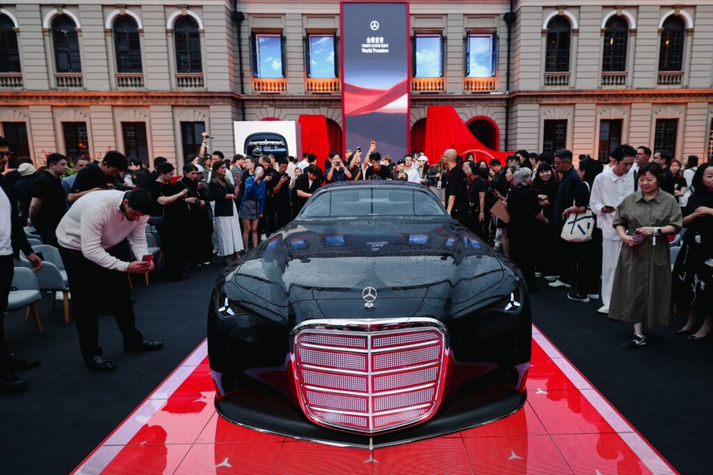 To Vision Iconic &epsilon;ί&nu;&alpha;&iota; &tau;&omicron; ό&rho;&alpha;&mu;&alpha; &tau;&eta;&sigmaf; Mercedes-Benz &gamma;&iota;&alpha; &tau;&omicron; &alpha;ύ&rho;&iota;&omicron; &tau;&eta;&sigmaf; &alpha;&upsilon;&tau;&omicron;&kappa;ί&nu;&eta;&sigma;&eta;&sigmaf;