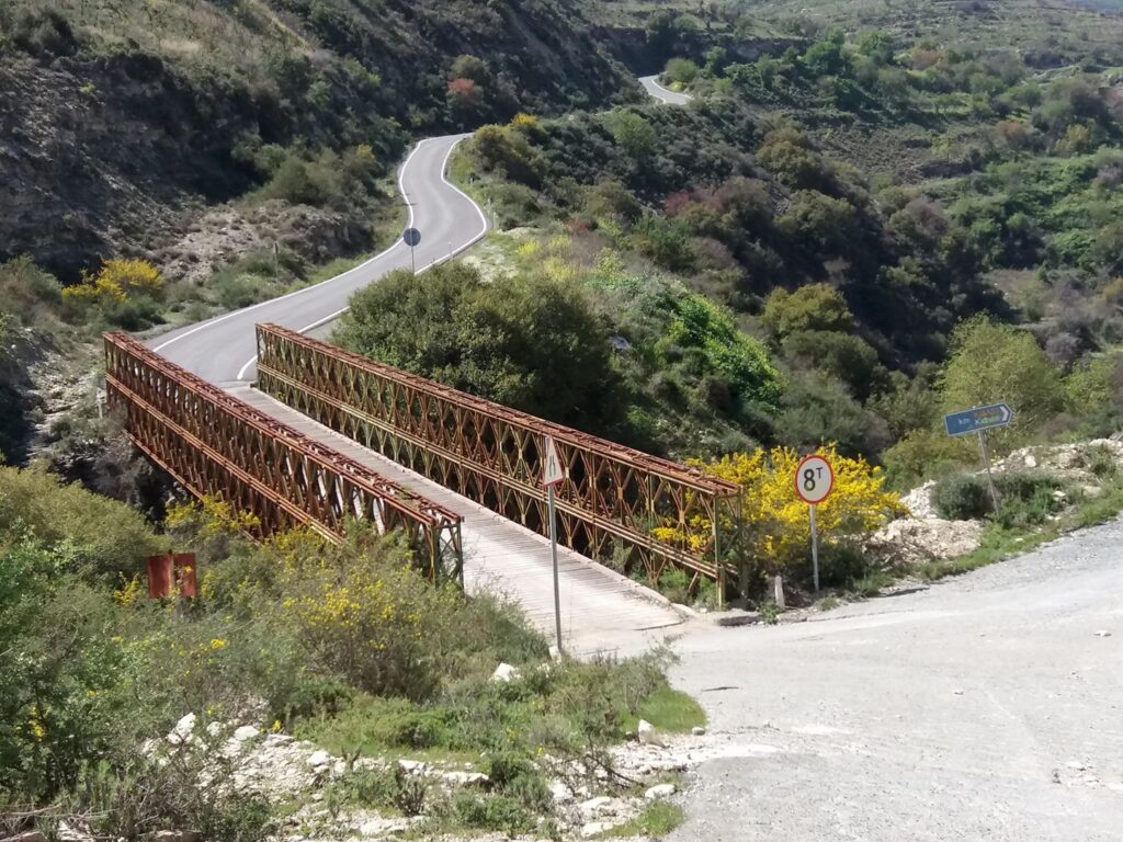 &Gamma;&epsilon;&rho;ό&beta;&alpha;&sigma;&alpha;-&Tau;&rho;ό&zeta;&epsilon;&nu;&alpha;: &Phi;ύ&sigma;&eta;, &epsilon;&gamma;&kappa;&alpha;&tau;ά&lambda;&epsilon;&iota;&psi;&eta; &kappa;&alpha;&iota; &eta; &mu;&epsilon;&gamma;ά&lambda;&eta; &iota;&sigma;&rho;&alpha;&eta;&lambda;&iota;&nu;ή &epsilon;&pi;έ&nu;&delta;&upsilon;&sigma;&eta; &sigma;&tau;&eta;&nu; &kappa;&upsilon;&pi;&rho;&iota;&alpha;&kappa;ή ύ&pi;&alpha;&iota;&theta;&rho;&omicron;