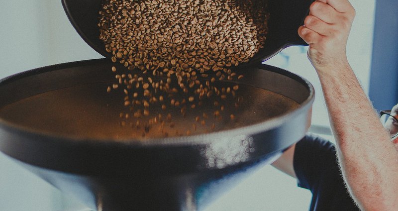 &Tau;&omicron; Cyprus Specialty Coffee Festival &epsilon;&pi;&iota;&sigma;&tau;&rho;έ&phi;&epsilon;&iota; &sigma;&tau;&eta; &Lambda;ά&rho;&nu;&alpha;&kappa;&alpha; &mu;&epsilon; &alpha;&rho;ώ&mu;&alpha;&tau;&alpha;, &gamma;&epsilon;ύ&sigma;&epsilon;&iota;&sigmaf; &kappa;&alpha;&iota; &delta;&omega;&rho;&epsilon;ά&nu; &kappa;&alpha;&phi;έ&delta;&epsilon;&sigmaf;!