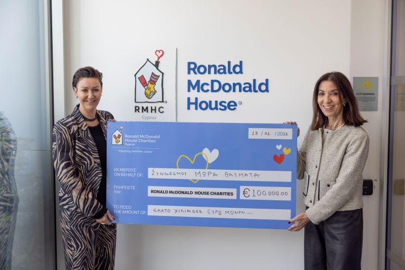 &Omicron; &Sigma;ύ&nu;&delta;&epsilon;&sigma;&mu;&omicron;&sigmaf; &Mu;&omega;&rho;ά &Theta;&alpha;ύ&mu;&alpha;&tau;&alpha;, &Mu;έ&gamma;&alpha;&sigmaf; &Chi;&omicron;&rho;&eta;&gamma;ό&sigmaf; &tau;&omicron;&upsilon; Ronald McDonald House &sigma;&tau;&eta; &Lambda;&epsilon;&upsilon;&kappa;&omega;&sigma;ί&alpha; &mu;&epsilon; &epsilon;&iota;&sigma;&phi;&omicron;&rho;ά 100,000 &epsilon;&upsilon;&rho;ώ
