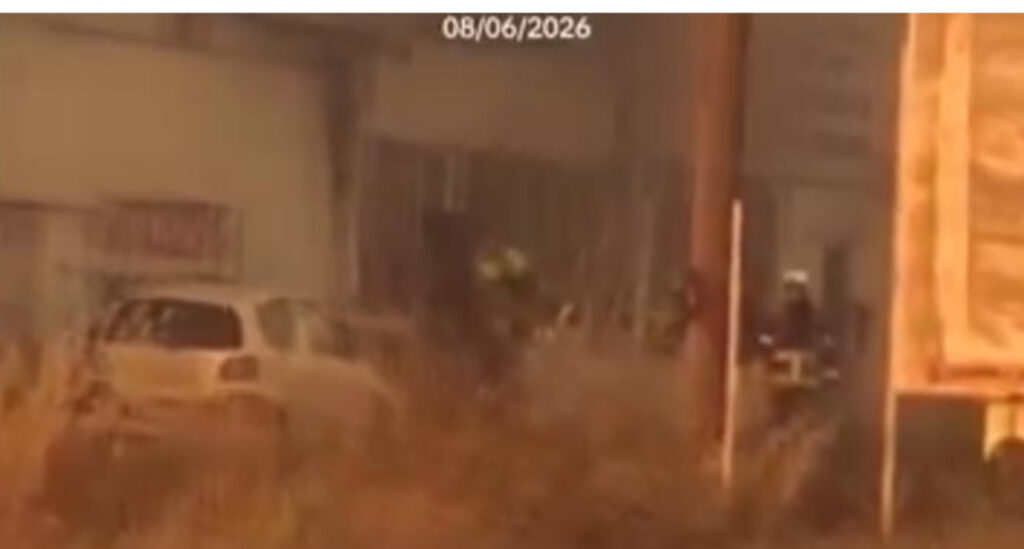 &Kappa;&Omicron;&Kappa;&Kappa;&Iota;&Nu;&Omicron;&Tau;&Rho;&Iota;&Mu;&Iota;&Theta;&Iota;&Alpha;: &Sigma;&tau;&iota;&gamma;&mu;έ&sigmaf; &tau;&rho;ό&mu;&omicron;&upsilon; &alpha;&pi;ό &tau;&eta; &mu;&epsilon;&gamma;ά&lambda;&eta; &phi;&omega;&tau;&iota;ά &sigma;&epsilon; &sigma;&upsilon;&nu;&epsilon;&rho;&gamma;&epsilon;ί&omicron; &beta;&alpha;&phi;ή&sigmaf; &omicron;&chi;&eta;&mu;ά&tau;&omega;&nu;