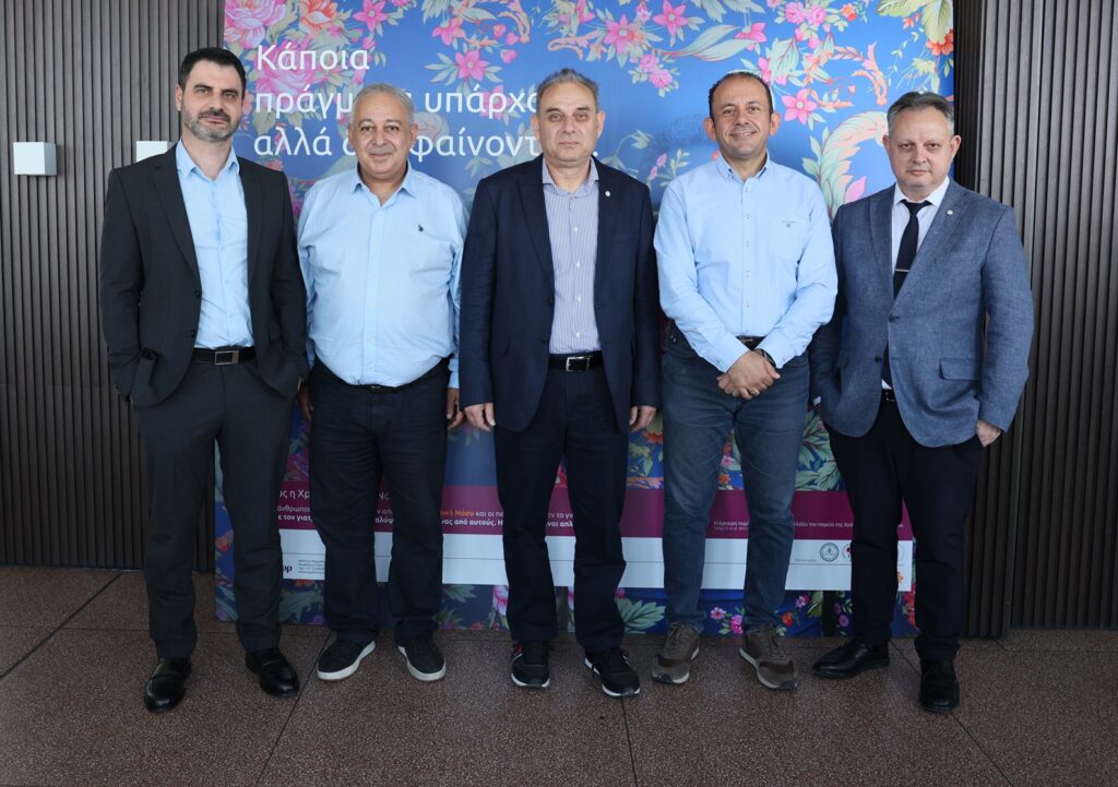 &Chi;&rho;ό&nu;&iota;&alpha; &Nu;&epsilon;&phi;&rho;&iota;&kappa;ή &Nu;ό&sigma;&omicron;&sigmaf;: &Mu;&iota;&alpha; &laquo;&sigma;&iota;&omega;&pi;&eta;&lambda;ή&raquo; &alpha;&pi;&epsilon;&iota;&lambda;ή &gamma;&iota;&alpha; &pi;&epsilon;&rho;&iota;&sigma;&sigma;ό&tau;&epsilon;&rho;&omicron;&upsilon;&sigmaf; &alpha;&pi;ό 80.000 &alpha;&nu;&theta;&rho;ώ&pi;&omicron;&upsilon;&sigmaf; &sigma;&tau;&eta;&nu; &Kappa;ύ&pi;&rho;&omicron;