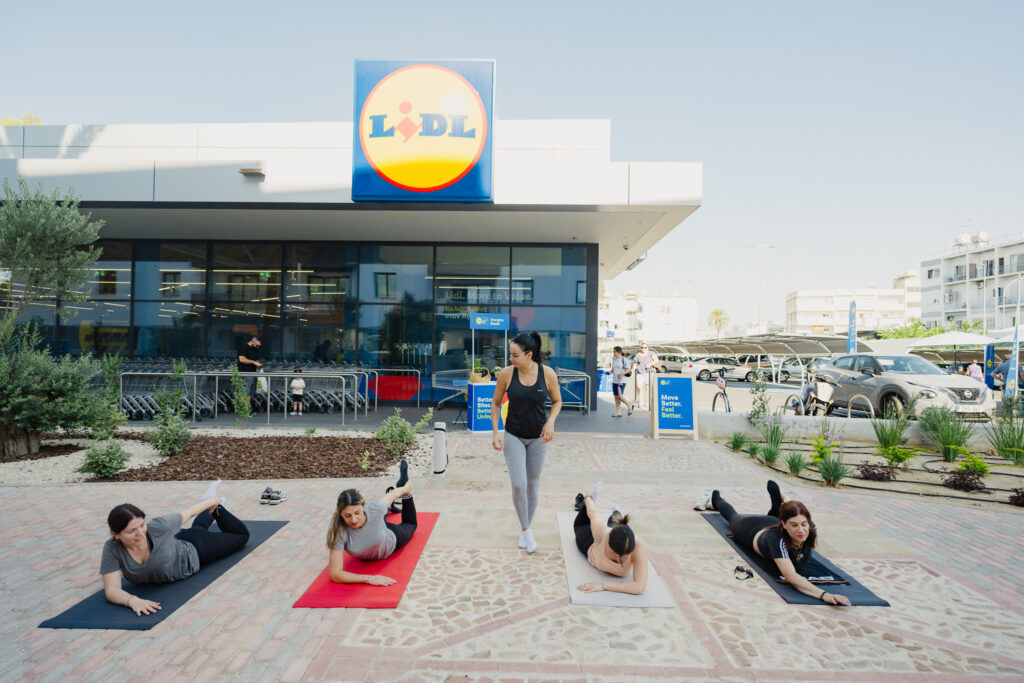 Έ&nu;&alpha; &delta;&iota;&alpha;&phi;&omicron;&rho;&epsilon;&tau;&iota;&kappa;ό &Sigma;ά&beta;&beta;&alpha;&tau;&omicron; &sigma;&tau;&alpha; Lidl Better Living Days &ndash; &Mu;&iota;&alpha; &epsilon;&mu;&pi;&epsilon;&iota;&rho;ί&alpha; &pi;&omicron;&upsilon; &pi;&rho;&alpha;&gamma;&mu;&alpha;&tau;&iota;&kappa;ά &alpha;&pi;ό&lambda;&alpha;&upsilon;&sigma;&alpha;