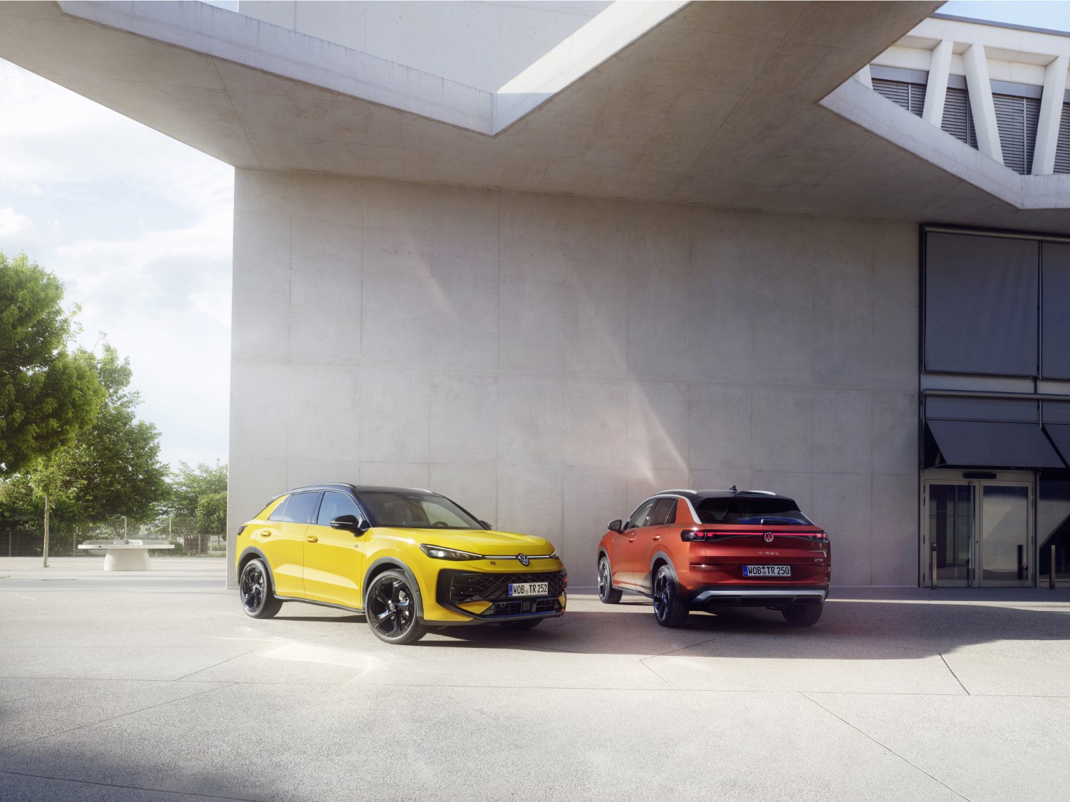 Το VW T Roc, το πρώτο μοντέλο σε πωλήσεις στην Ευρώπη, τώρα με όφελος €6,000 Το VW T Roc, το πρώτο μοντέλο σε πωλήσεις στην Ευρώπη, τώρα με όφελος €6,000